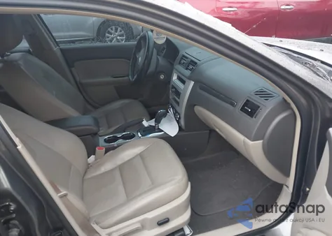 2010 Ford Fusion Sel from USA, damaged, VIN 3FAHP0JA2AR259585